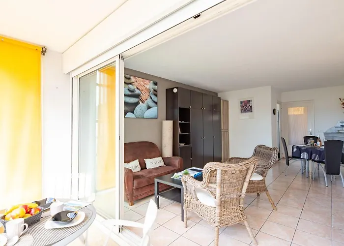 Le Boreal-2 By Interhome * Saint-Raphael (Var)