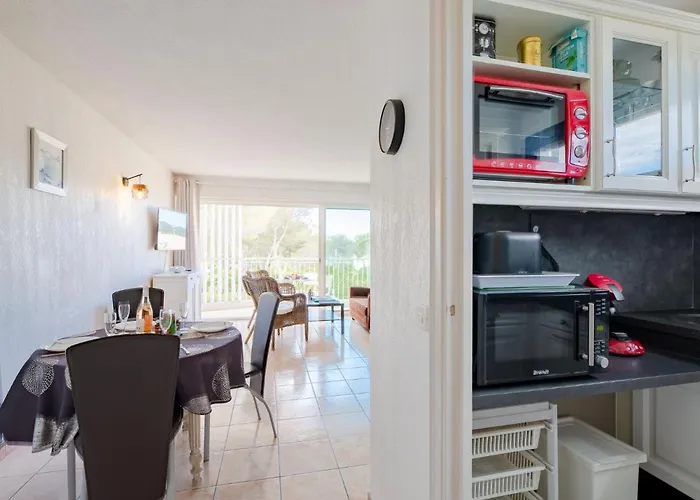 Le Boreal-2 By Interhome * Saint-Raphaël